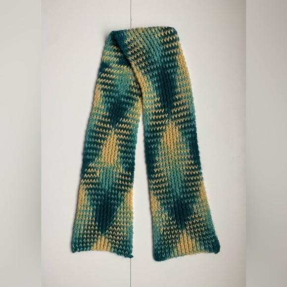 Winter Knit Green/Yellow Scarf - Picture 1 of 3